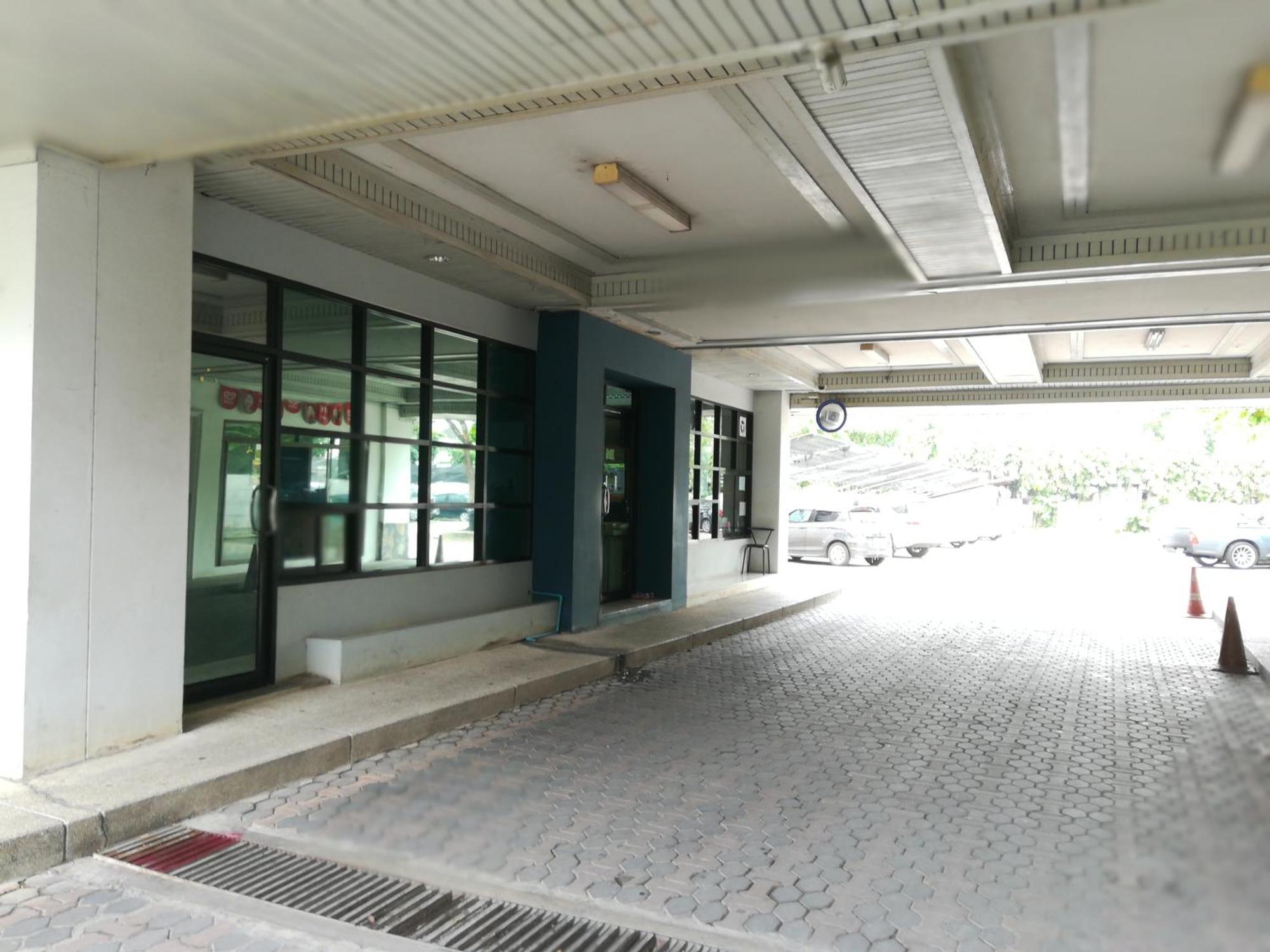 Komol Residence Bangkok Exterior foto